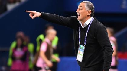  El DT de la Seleccion femenina, tras las criticas de las jugadoras: 