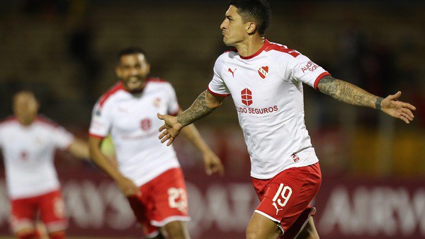  Independiente vs Independiente del Valle: hora, formaciones y como verlo en vivo