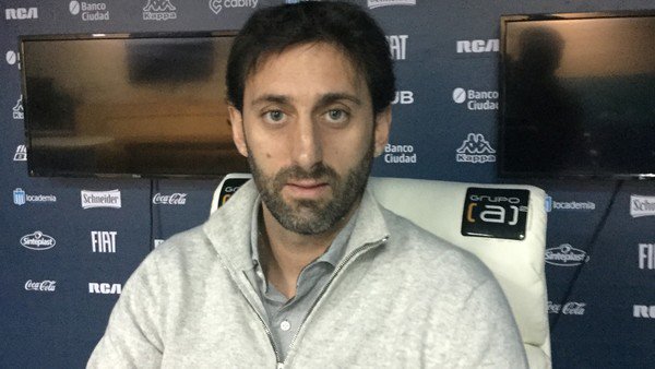  Diego Milito aseguro la continuidad de Matias Zaracho: 