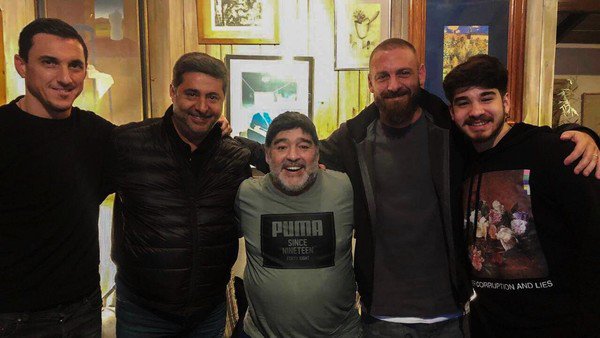  Daniele De Rossi cumplio un sueño: Diego Maradona lo recibio en su casa y hablaron de Boca