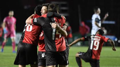  Colon le gano en la ultima jugada a un Gimnasia cada vez mas complicado con los promedios
