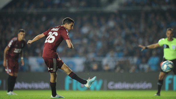  River estrena ante Cerro Porteño un sponsor que viene con un acuerdo historico detras