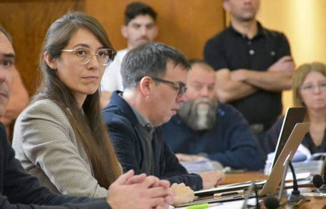 Escándalo: la justicia le prohibió a funcionarios municipales acercarse a concejales radicales