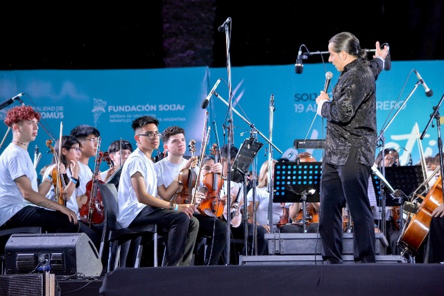 El marplatense Christian Baldini cerró el Festival SOIJAr en Chascomús