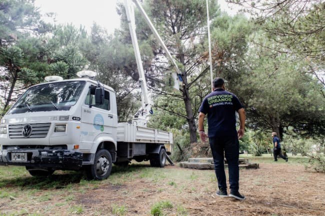 El Municipio realizó trabajos de mejora y mantenimiento en la plaza Pesquero Narwal