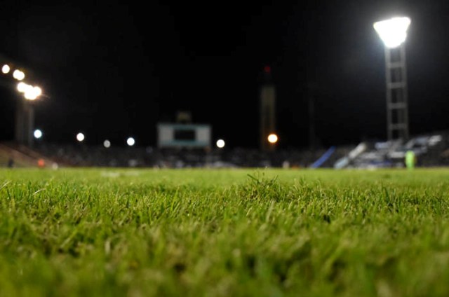 Arreglaron las luces del Minella y volverán los partidos en horario nocturno