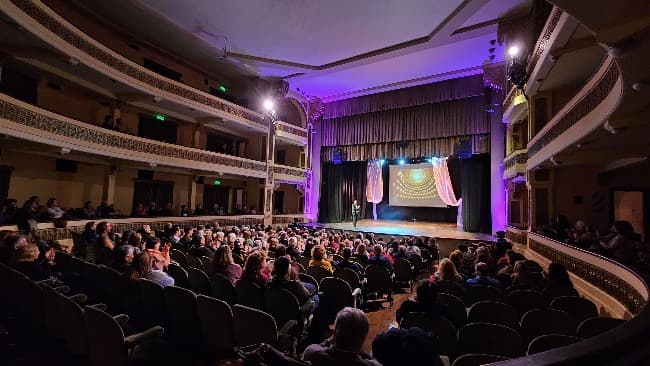 Noviembre inicia con misterio, teatro de marionetas, música y arte en los museos municipales