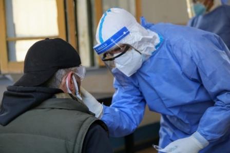 Covid: asintomáticos podrán testearse en 400 centros de la provincia