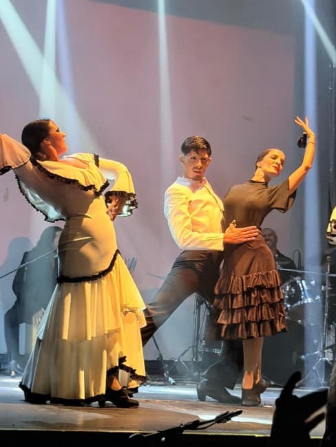 Sangre Gitana debutó en Mar del Plata con ovación y pasión flamenca