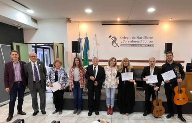 CON GRAN ÉXITO CERRÓ SEPTIEMBRE CULTURAL EN EL COLEGIO DE MARTILLEROS 