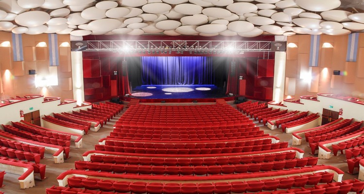 El Teatro Auditorium reabre sus salas y anuncia programación al aire libre