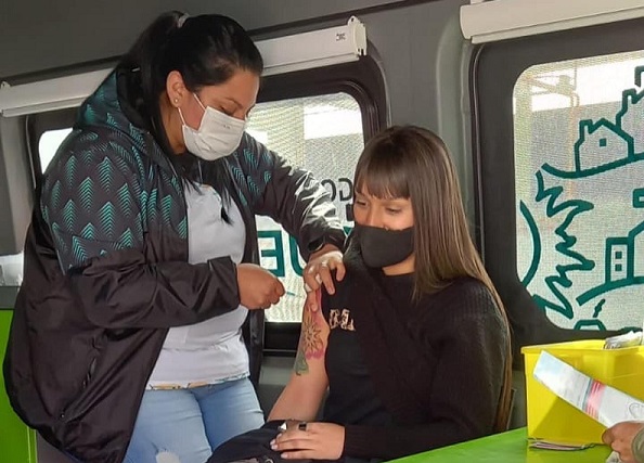 Anunciaron la vacunación libre para mayores de 18 años
