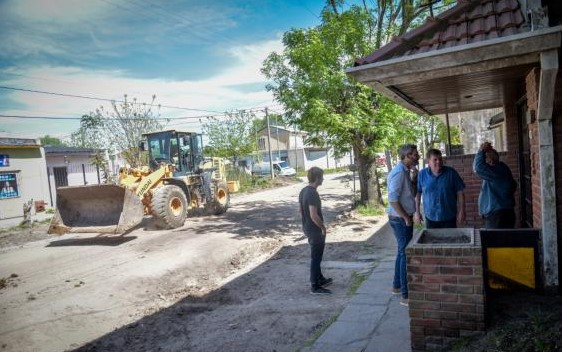 Avanza la obra de reconstrucción de pavimento de la calle 12 de Octubre