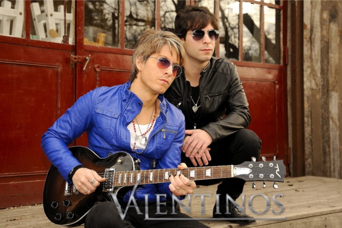 Valentinos, y la música de Bon Jovi en El Patio