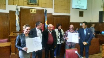 El HCD reconoció a la atleta de fitness Analía Galeano y a su entrenador, Gustavo Azerman