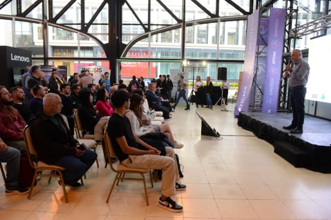 Leia Economía del conocimiento: llega la Semana de la Inteligencia Artificial a Mar del Plata