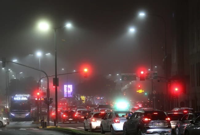 Lluvia Negra: las recomendaciones para una conducción segura