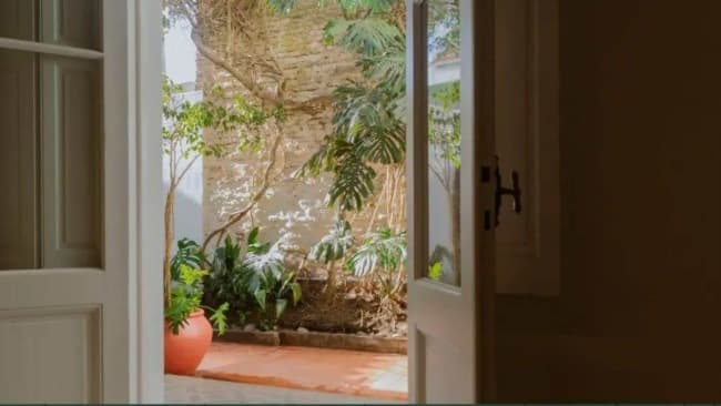 VOLVIERON LAS VISITAS GUIADAS EN EL MUSEO ARQUITECTO ROBERTO COVA (MARC)