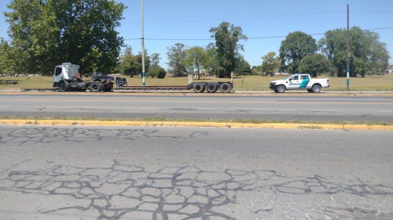 Héroe anónimo: Familiares en  busca del joven que impidió que el conductor se fugara 