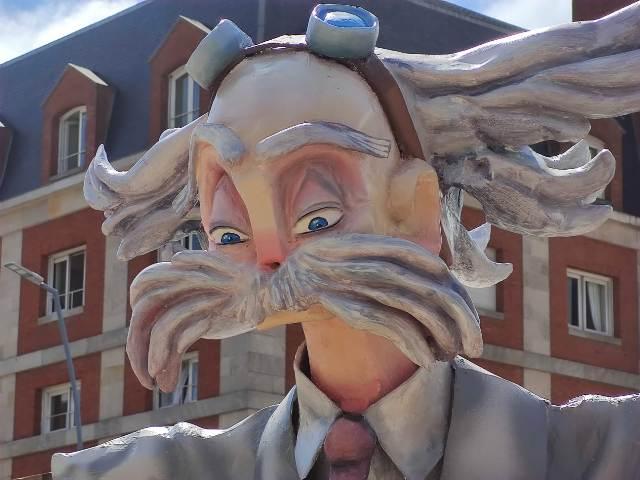 Hoy se realiza la «cremá» de la Falla Valenciana en Plaza Colón
