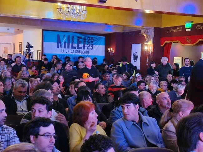 Liberales y Libertarios bonaerenses apoyaron la candidatura a Presidente de Milei