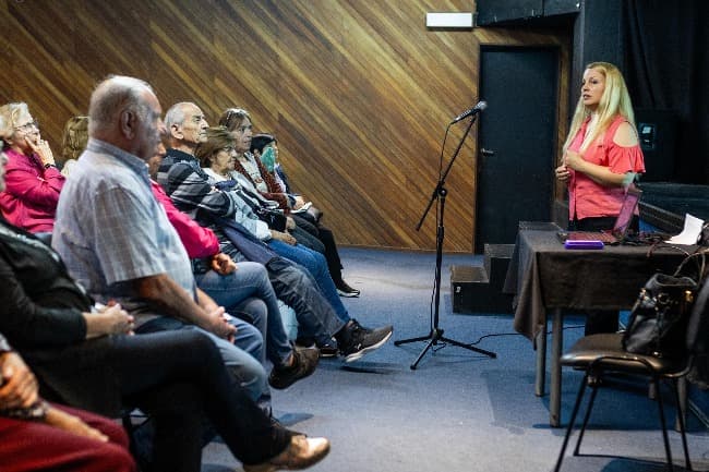 El Municipio realizará una nueva capacitación sobre ciberdelitos para adultos mayores
