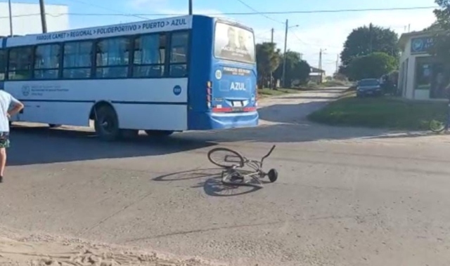 Circulaba en bicicleta y lo atropelló un colectivo: falleció en el HIGA