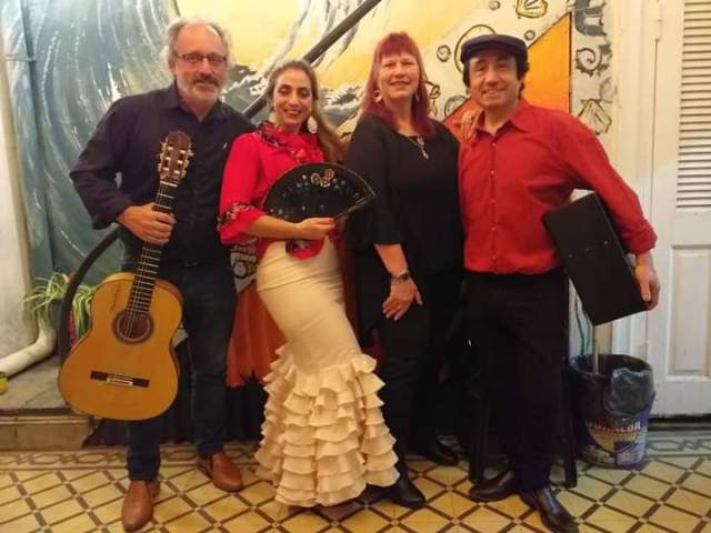 «Luna Gitana» Show flamenco se presentan el miércoles