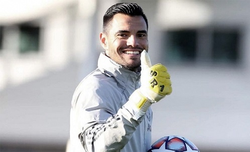 Chiquito Romero aceptó la oferta de Riquelme y es el nuevo arquero de Boca