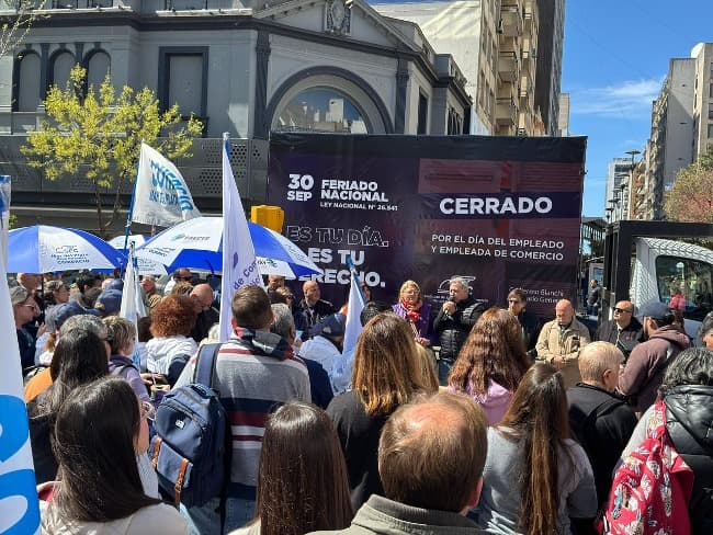 Empleados de Comercio cerraron su campaña de difusión por día del trabajador mercantil 