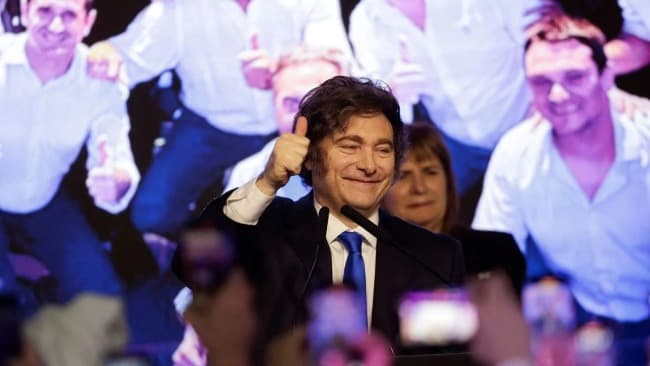 Milei llegó a Estados Unidos para participar del America Business Forum