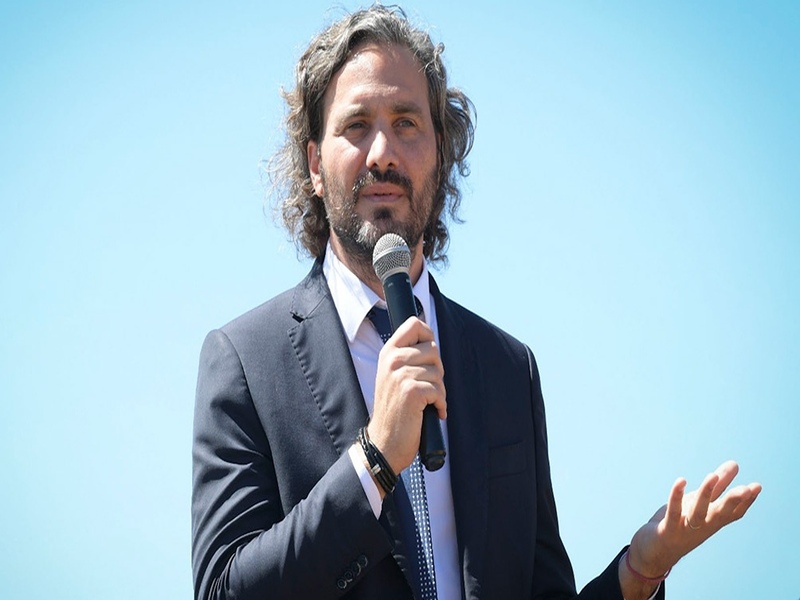 Cafiero aclaró que las provincias, la Ciudad y los privados pueden comprar vacunas por su cuenta