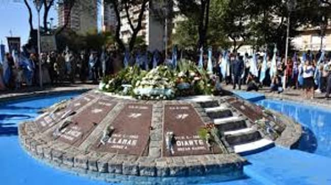 Se conmemora el Día del Veterano y de los Caídos en la guerra de Malvinas