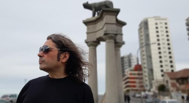 Leia JULIO FERNÁNDEZ FINALISTA EN EL FESTIVAL SAN REMO SENIOR