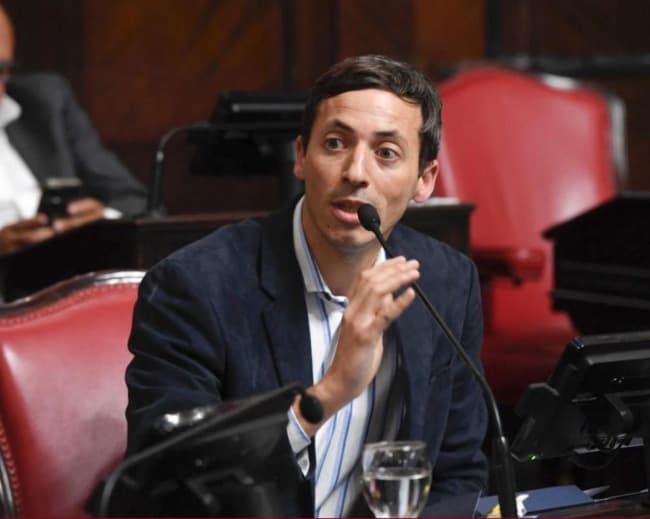 La oposición frenó el intento de reelecciones indefinidas en la Legislatura bonaerense