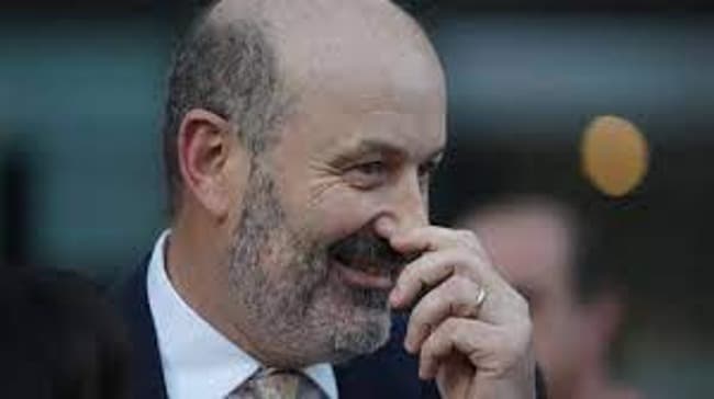 Sturzenegger: “Hay que empobrecer a los grupos de interés para ganarles la pelea”