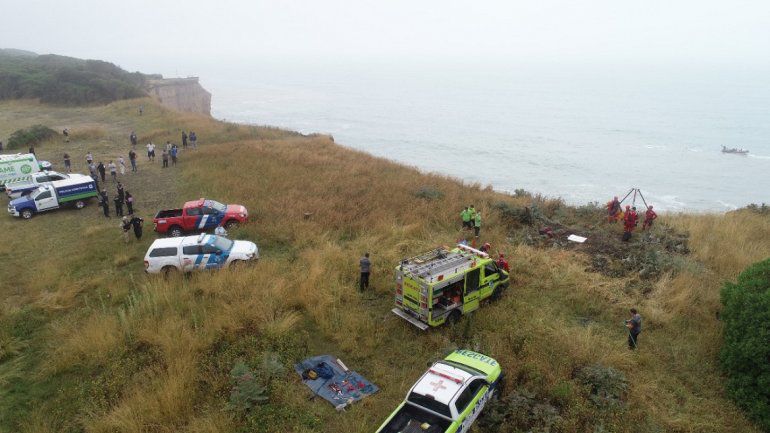 Acantilados: Hallan el cuerpo de un hombre en el mar