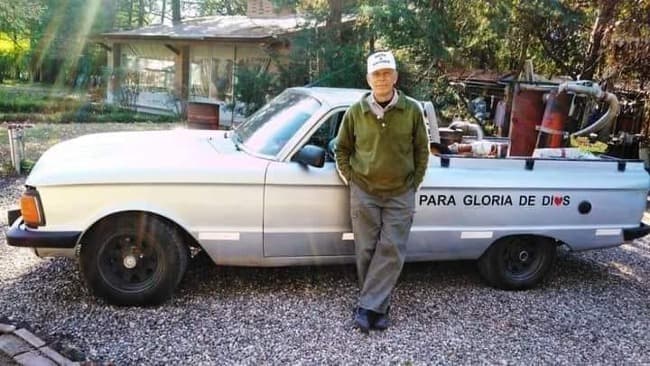 Argentina no es el DeLorean de volver al futuro: el inventor del auto que funciona con basura