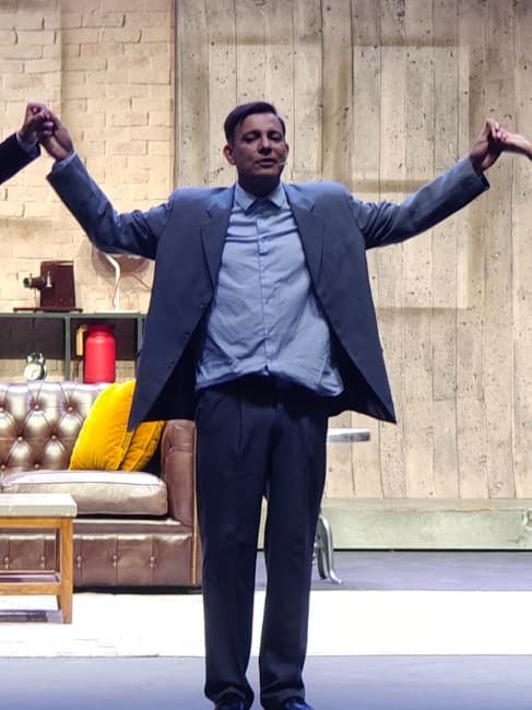 MARTIN BOSSI SE EMOCIONO AL VER A  FRANCELLA APLAUDIRLO  DE PIE 