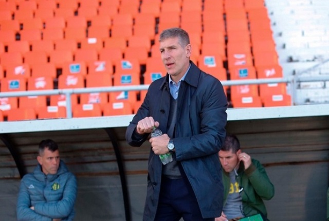 Palermo nuevo Dt de Aldosivi rompió en llanto cuando le preguntaron por Maradona