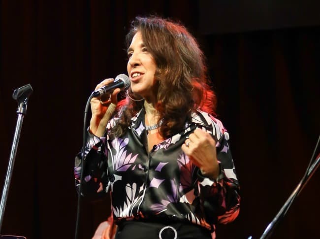 Belén Perez Muñiz & Leo Alvarez presentan La fusa en Mardel Homenaje a Vinicius de Moraes
