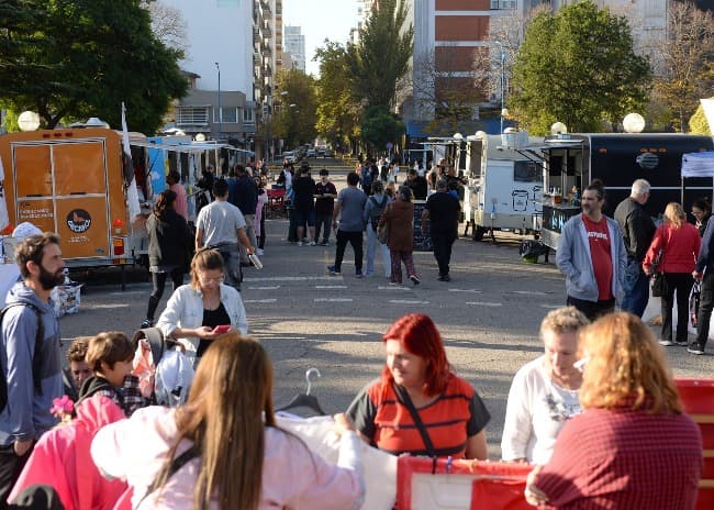 Un encuentro para conocer productores locales, música y gastronomía marplatense 
