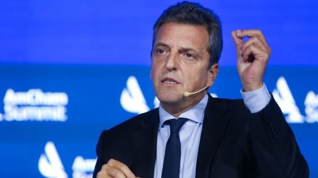 Massa se reunirá con Dilma Rousseff en China para obtener ayuda financiera del BRICS