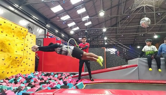 «Todo Arqueros» festeja su día con un entrenamiento especial en Mr Fly