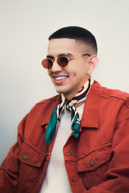 El talentoso artista urbano Jeremy G lanza su nueva canción «Pasajero»